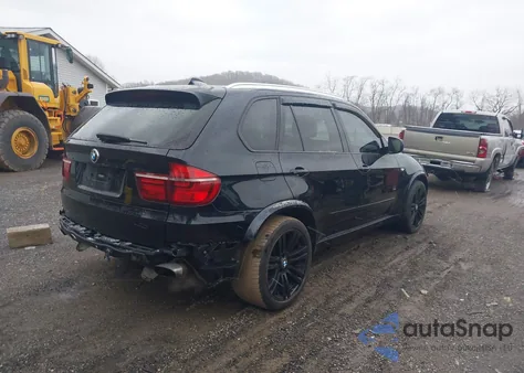 2013 BMW X5 xDrive50I from USA, damaged, VIN 5UXZV8C55D0C15881